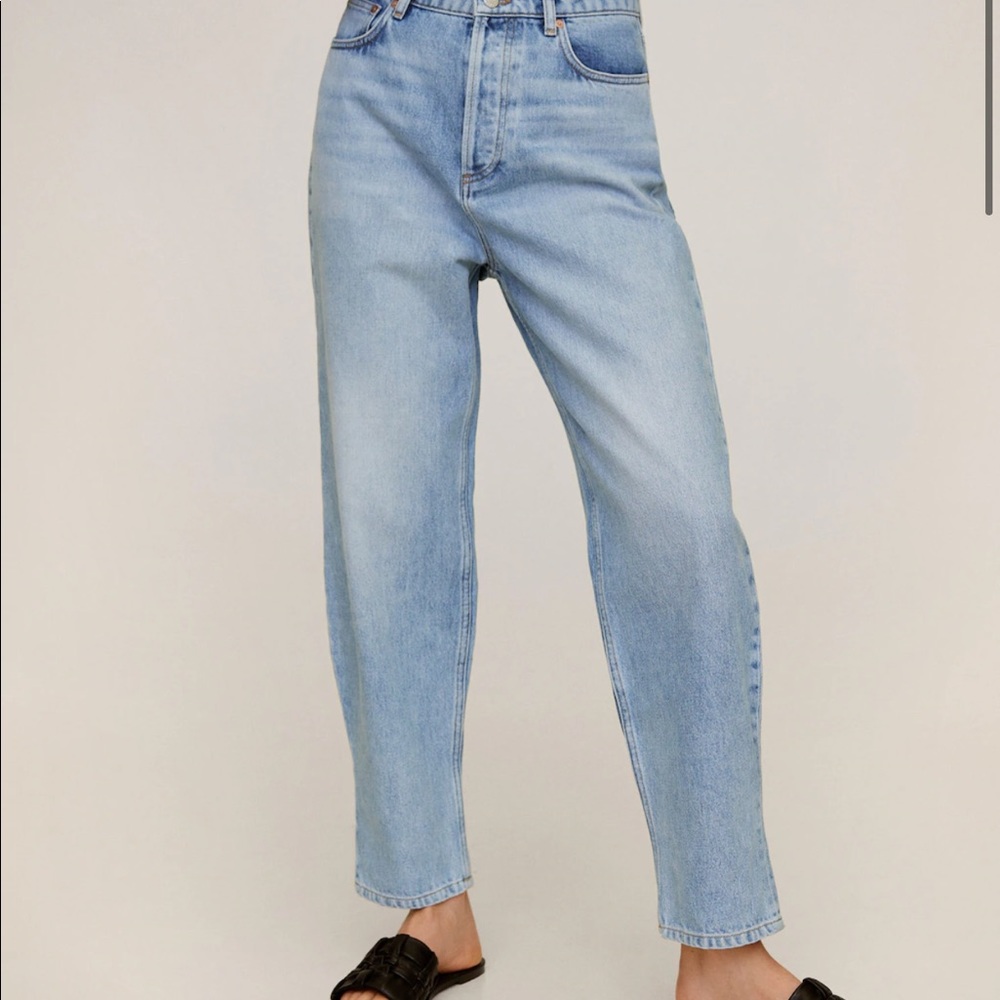 SOLD!! Mango balloon jeans